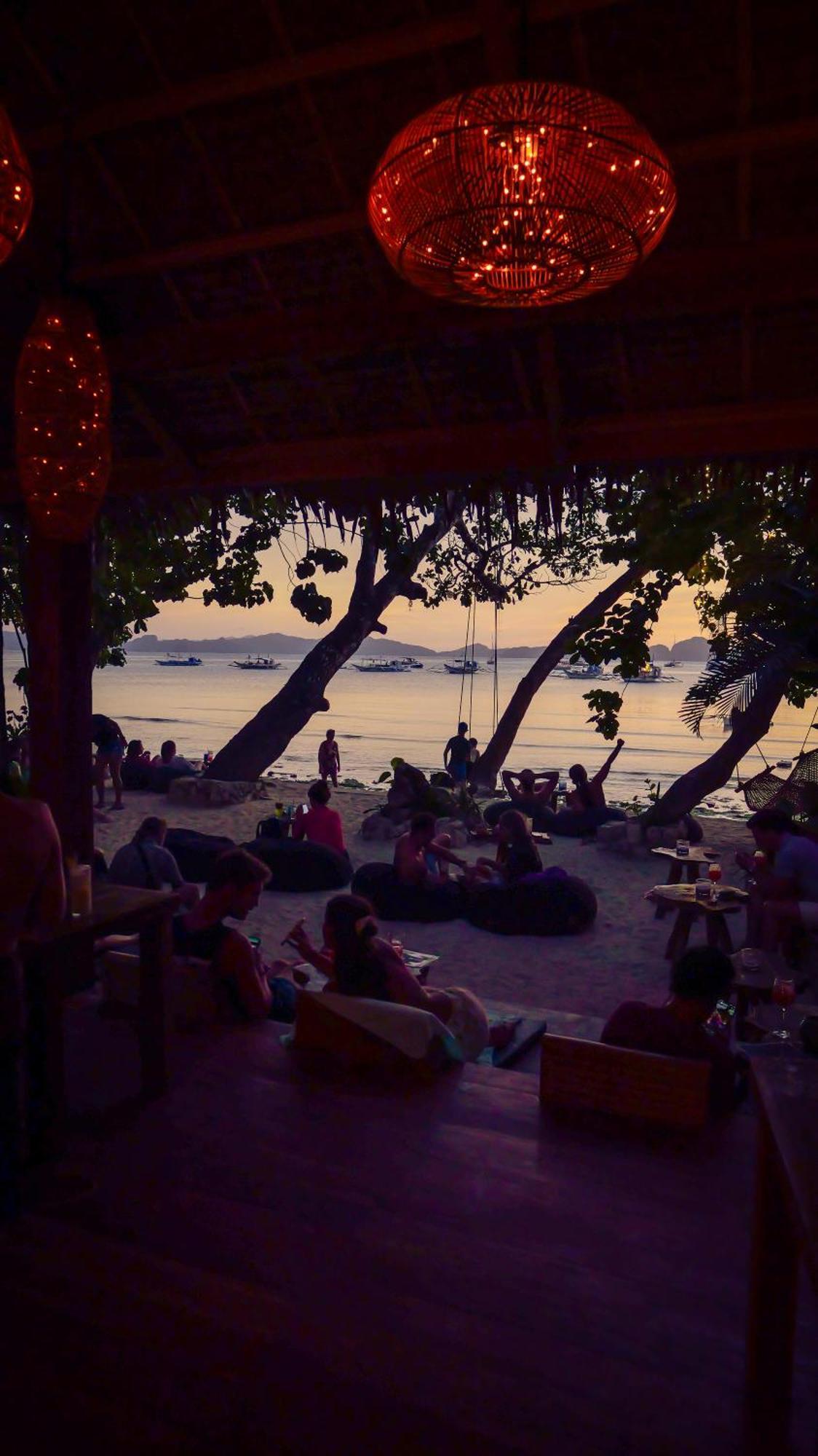 Sip Sunset Hostel And Lounge Эль-Нидо Экстерьер фото