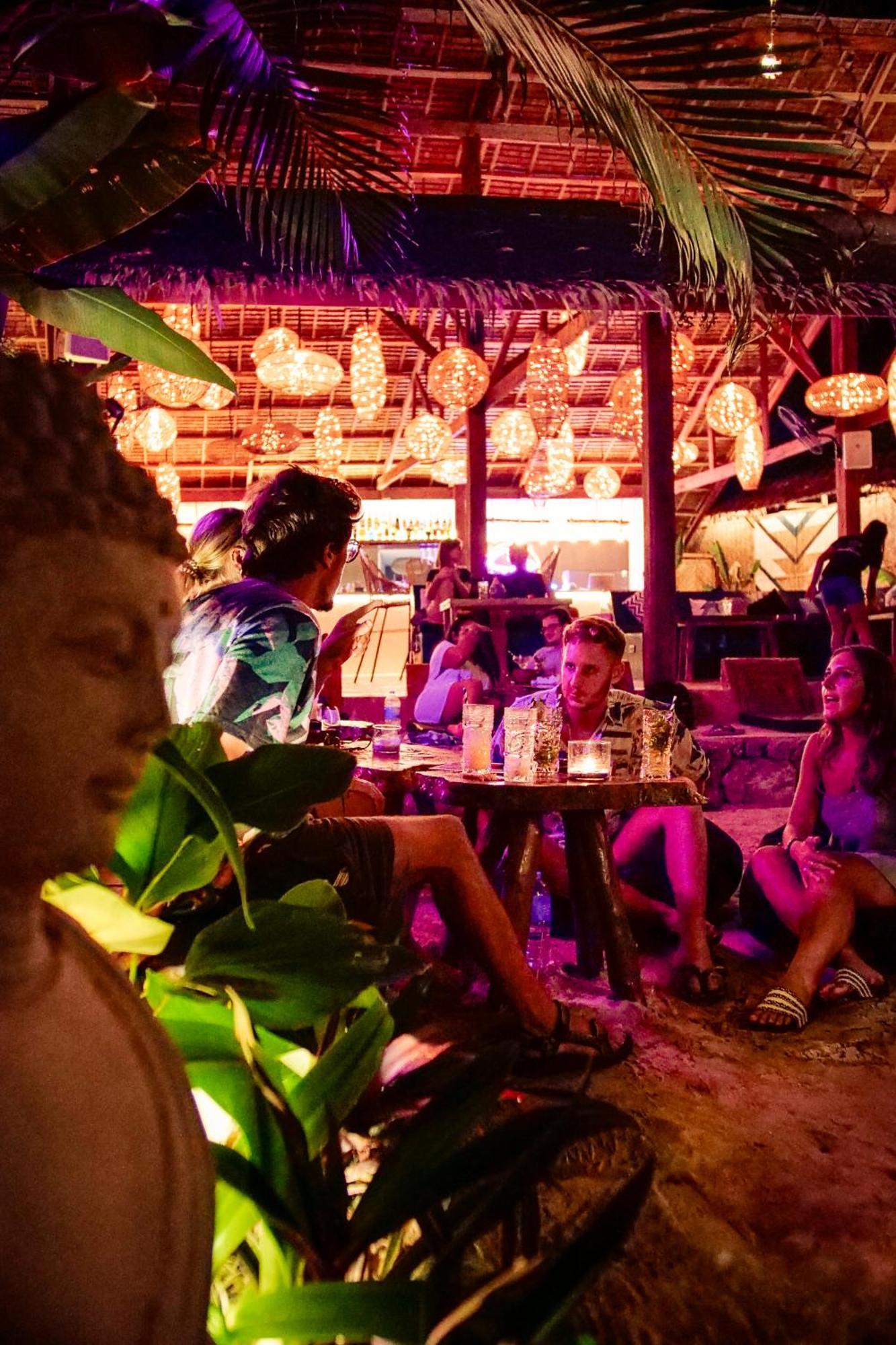 Sip Sunset Hostel And Lounge Эль-Нидо Экстерьер фото