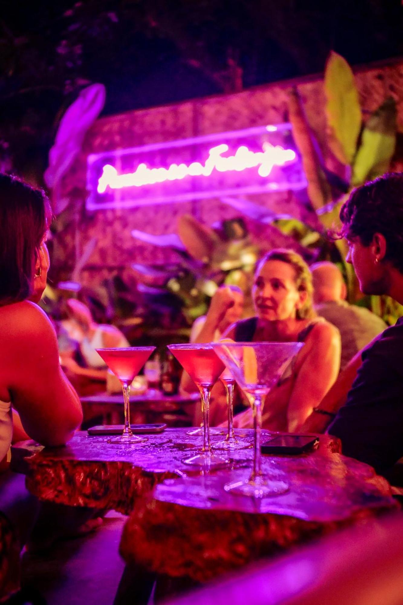 Sip Sunset Hostel And Lounge Эль-Нидо Экстерьер фото