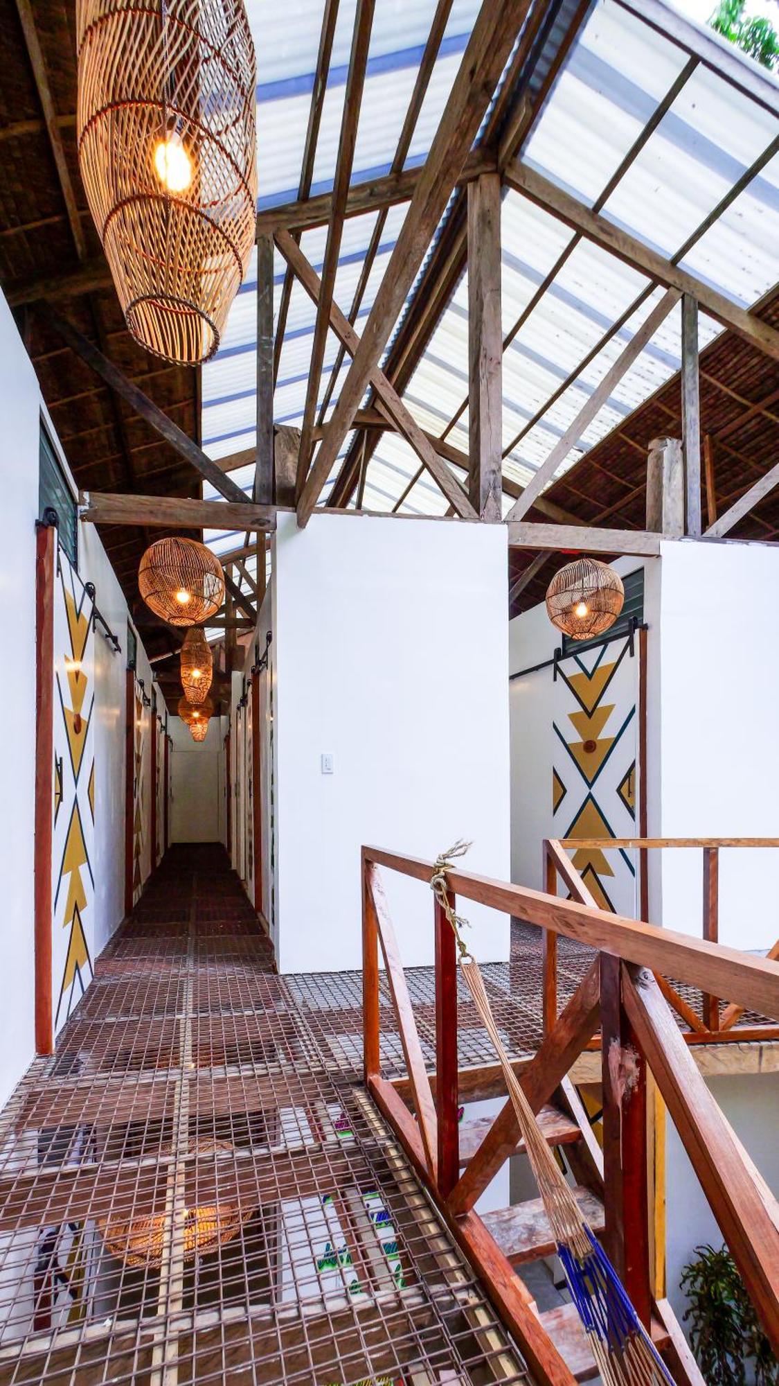 Sip Sunset Hostel And Lounge Эль-Нидо Экстерьер фото